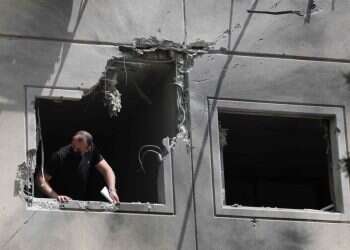 נזקים ישירים ועקיפים: מי זכאי לפיצויים ממבצע שומר החומות