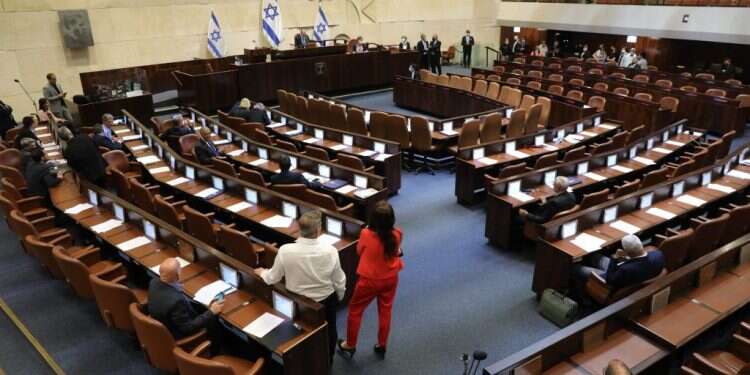 הליכוד בדרך לאופוזיציה: המאבק על התפקידים החל