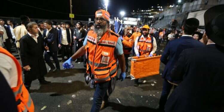 זירת אסון מירון. צילום: דוד כהן - ג'יני המסמכים מעידים: בניגוד להסכמות בבג"ץ, לא ננקטו צעדים שהיה בכוחם למנוע את אסון מירון