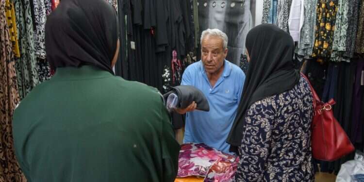 "ציפיתי ששכניי הערבים יגנו עליי מהפורעים"