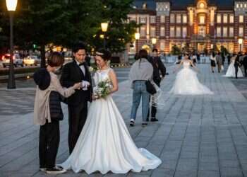 אפליה מגדרית ביפן? זוגות יחויבו בנשיאת שם משפחה זהה