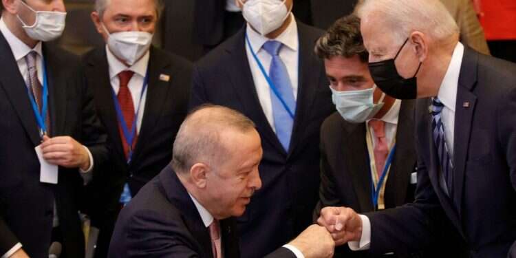 ארדואן וביידן. צילום: AFP חם – קר: טורקיה לא מתכוונת להפנות עורף למחויבותה לפלסטינים