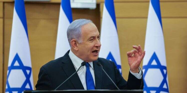 נתניהו: "אם תקום ממשלת ההונאה, נפיל אותה מהר מאוד"