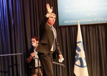 שר החוץ היוצא התפאר בהישגו: החלת הריבונות ביו"ש ירדה מהפרק