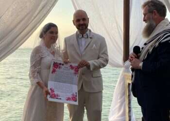 פנים אל מול פנים: הרב אליהו בירנבוים חוזר לקהילות בתפוצות