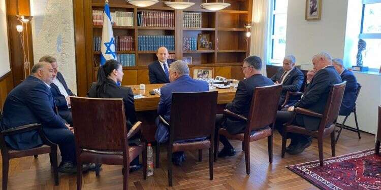 בנט בישיבת הממשלה: התוצאות באיראן – אזהרה למעצמות