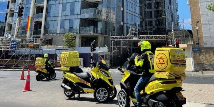 הרוג בקריסת מעלית באתר בנייה בתל-אביב