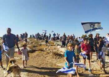 אלפים בצעדות הריבונות ברחבי יהודה ושומרון