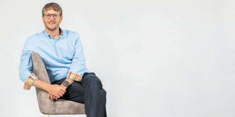 דובי וינרוט. צילום: אריק סולטן "האדם הוא אחד היצורים המצחיקים ביותר עלי אדמות"