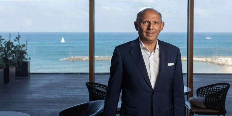 אייזיק אסא. צילום: אבישג שאר ישוב