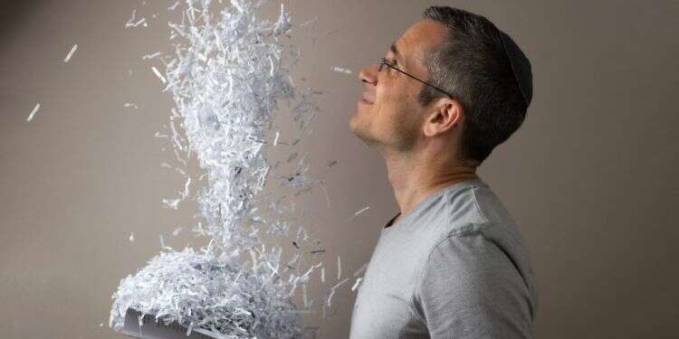 יואב בלום. צילום: אריק סולטן יואב בלום: "אני אומר שאני סופר, אבל בפנים התחושה מורכבת"