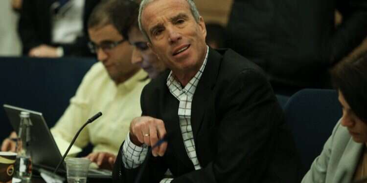 אלעזר שטרן. צילום: אורן בן־חקון