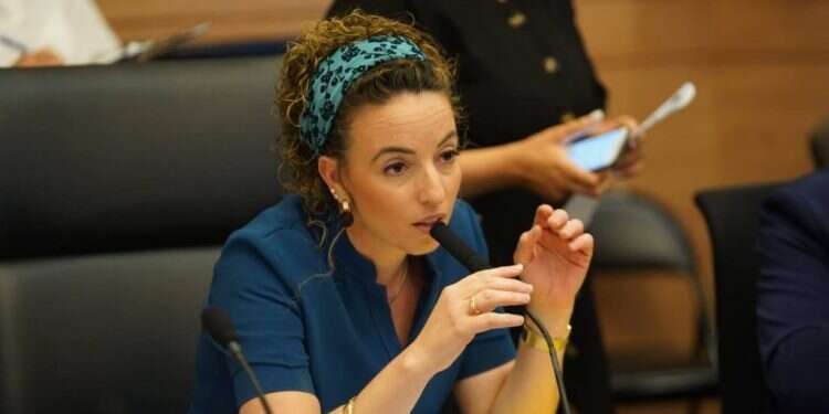 ח ח"כ עידית סילמן הפכה למוקד הכעס של חברי האופוזיציה