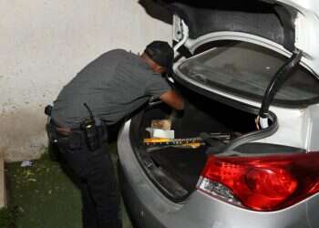 נשק יום הדין של ערביי ישראל מתחבא מתחת לכריות