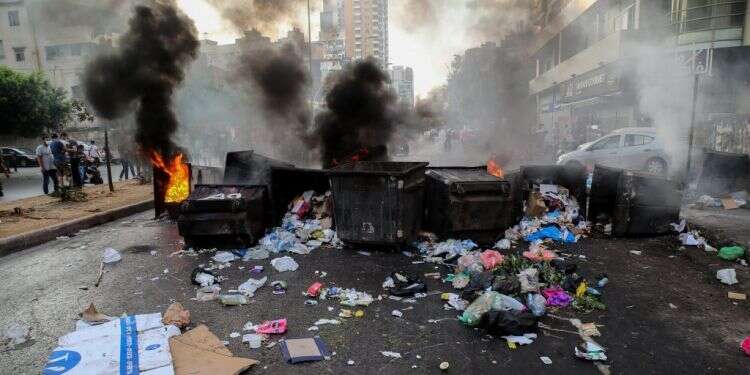 לבנון מתפרקת: בישראל חוששים כי איראן תנצל הזדמנות