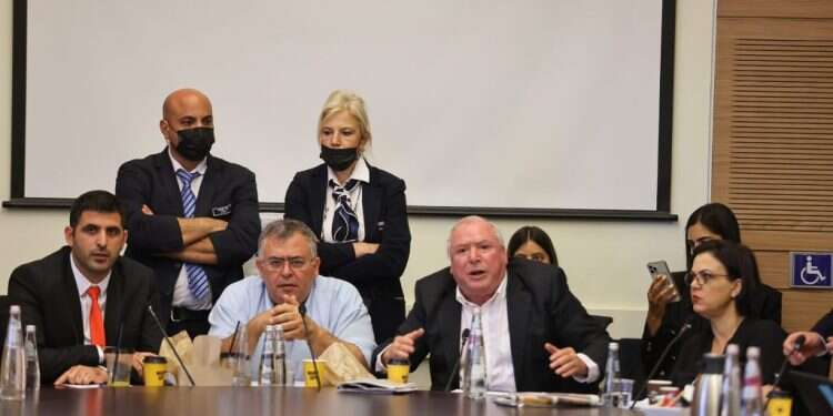 הפסד לקואליציה: חוק האזרחות יעבור להצבעה במליאה ללא שינוי