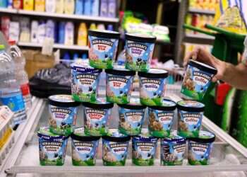 בן אנד ג'ריס בחנות בירושלים