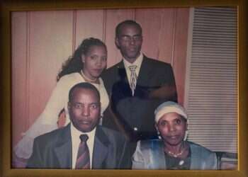 "אבא שלי הוא כמו נמלה שנדרסה, ולאיש לא אכפת"