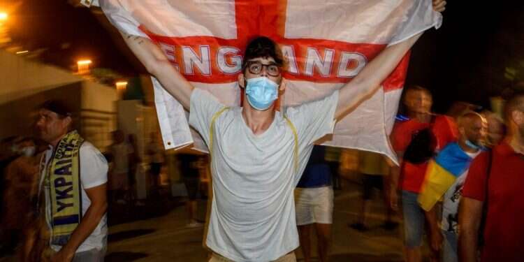 בישראל מתלבטים: האם לאמץ את המודל הבריטי?