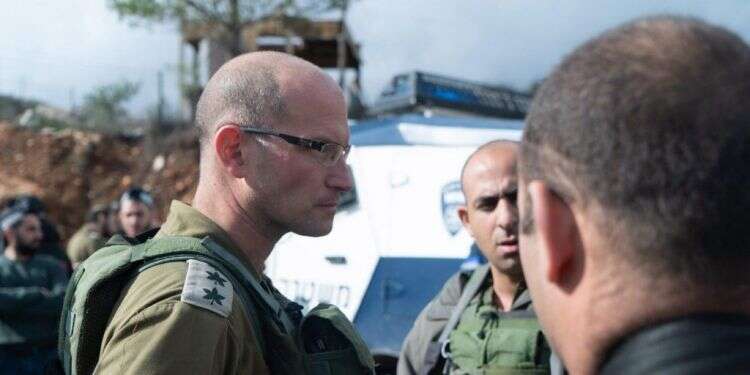 אל מח"ט הנח"ל אל"מ שרון אסמן התמוטט במהלך אימון ומת