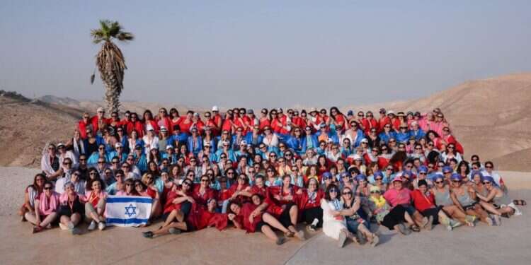 אמהות לחיילים בודדים יבקרו את ילדיהם בישראל