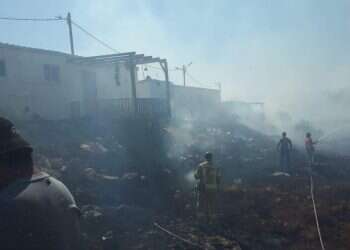 ברגע האחרון: האש שהוצתה בגוש שילה נבלמה על קו הבתים