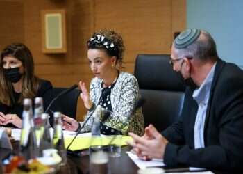 "הרצחת וגם ירשת": הרכבי הוועדות מעוררים את זעם האופוזיציה