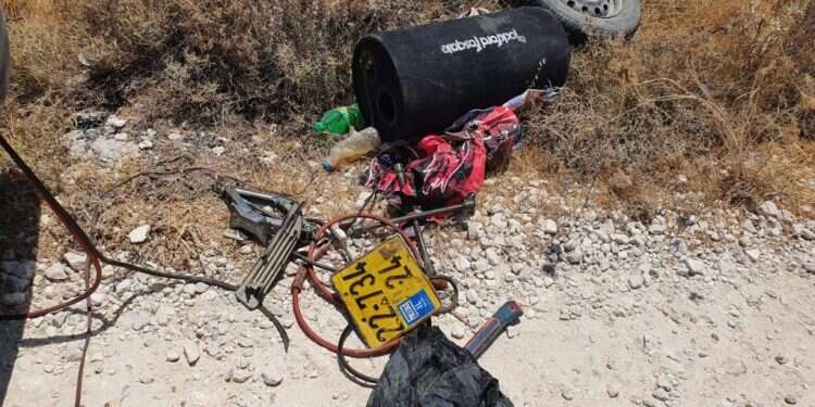 ניסיון הצתה. צילום: המועצה האזורית גוש עציון ניסיון הצתה: המחבל נתפס על חם