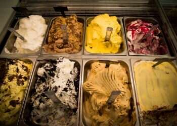 סערה בגביע גלידה או בגביע נופת קרח