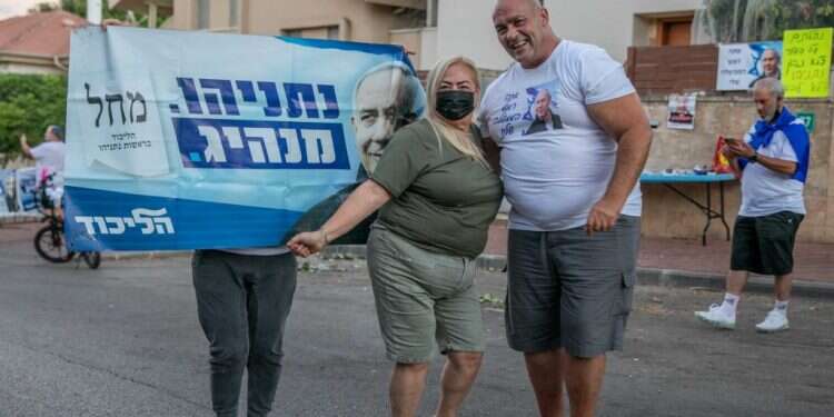 בלפור החדש: יממה עם המפגינים מחוץ לביתו של ראש הממשלה