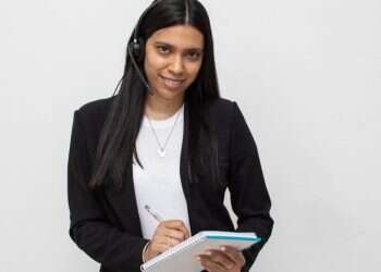 "אם אני צריכה לסרב לאשראי זה לא כי לא בא לי, אלא כדי שהלקוח לא ייפול לבור עמוק יותר"