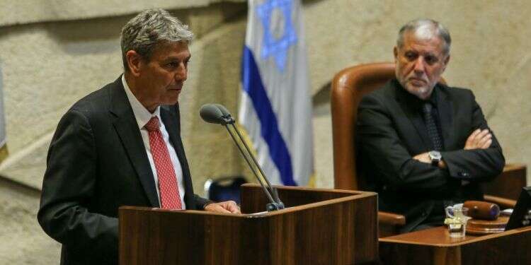 רם בן ברק. צילום: אורן בן חקון
 עוד מחלוקת: הקמת ועדת משנה לענייני יהודה ושומרון