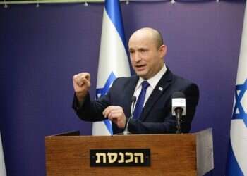 בנט: האופוזיציה פוגעת במדינה בשביל רבע נקודה פוליטית