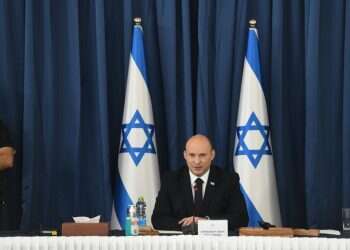 נפתלי בנט: "ההפגנות לא ינצחו את הדלתא, החיסונים כן"