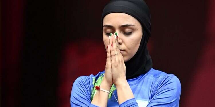 לראשונה מזה 57 שנים: אישה איראנית באולימפיאדה