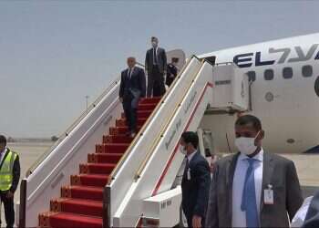 לפיד בביקור ראשון במרוקו: "נסיעה היסטורית"