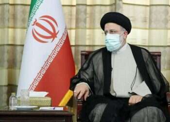 מה עומד מאחורי טקס המינוי של נשיא איראן?