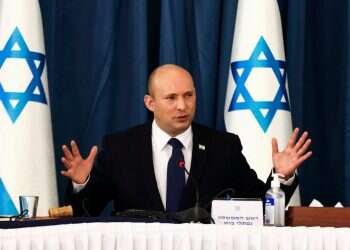 מגפת השרלטנות: ממשלת היח"צ של בנט עולה לנו בבריאות