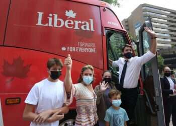 קנדה: ג'סטין טרודו הקדים את הבחירות וכעת חושש שתומכיו יישארו בבית