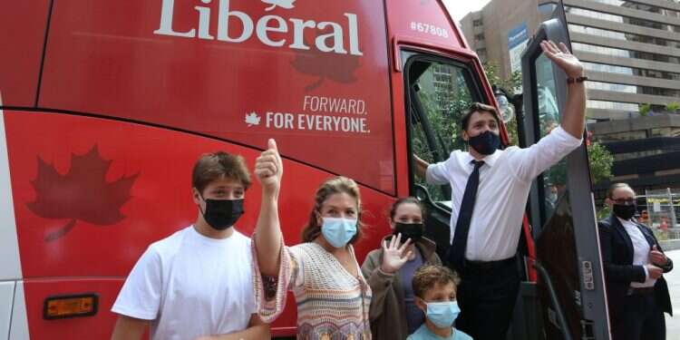 קנדה: ג'סטין טרודו הקדים את הבחירות וכעת חושש שתומכיו יישארו בבית