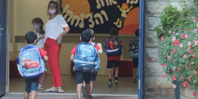 כמו שילד צריך: מכתב לעומר, שעומד לעלות לכיתה א'