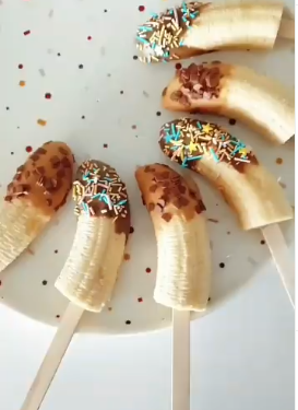 יעל וואקס. צילום מסך מתוך האינסטגרם עמודי האינסטגרם שיצילו אתכם מהמילים: "אמא, אני רעב"