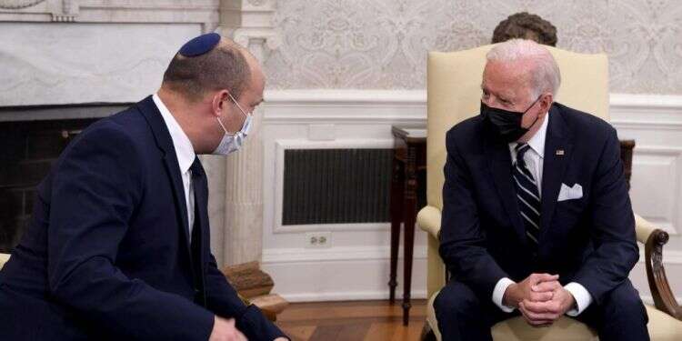 נפתלי בנט וג'ו ביידן בפגישתם בבית הלבן. צילום: אבי אוחיון, לע בישראל מרוצים מהתחייבותו של ביידן: לאיראן לא יהיה נשק גרעיני