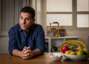 לבקשת יו"ר הכנסת מיקי לוי שפי פז לא תורשה להיכנס למשכן