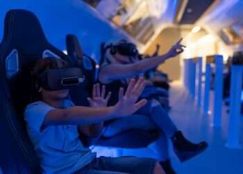 יאללה אוגוסט: מבלים, קצת אחרת