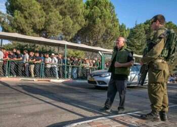 בידוק באזור התעשייה ברקן. צילום: יוסי אלוני כך אפשר לנצח בקרבות המשפטיים ביהודה ושומרון