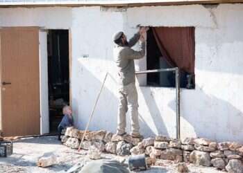 למרות ההסכם, גנץ לא מתחייב לאשר את הקמת אביתר