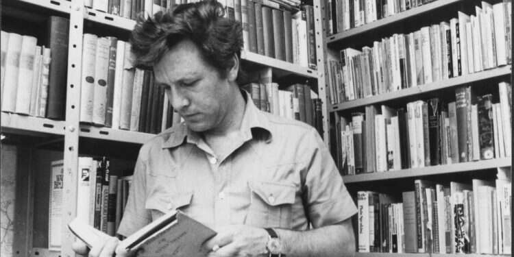 עמוס עוז. צילום: מיכאל פריידין סיפור על אהבה וחוסר