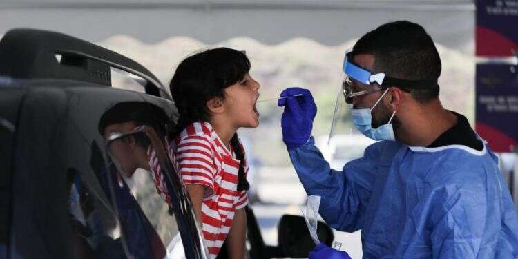 גורם בכיר: ביקוש שיא לבדיקות קורונה; 12 אלף מאומתים צפויים מחר