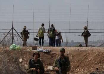 מהומות בבתי הכלא הביטחוניים, הסגר על יהודה ושומרון הוארך